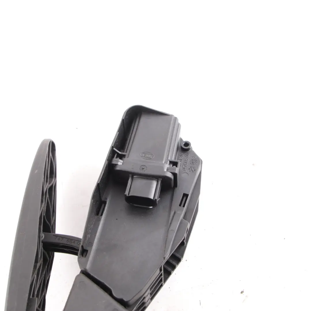 Accelerator Throttle Pedal Module to Mini R55 R56 R57 R58 R59 R60 with Part number 6786591 Mini R55 R56 R57 R58 R59 R60 Accelerator Throttle Pedal Module - SKU 6786591-1 - Part number 6786591