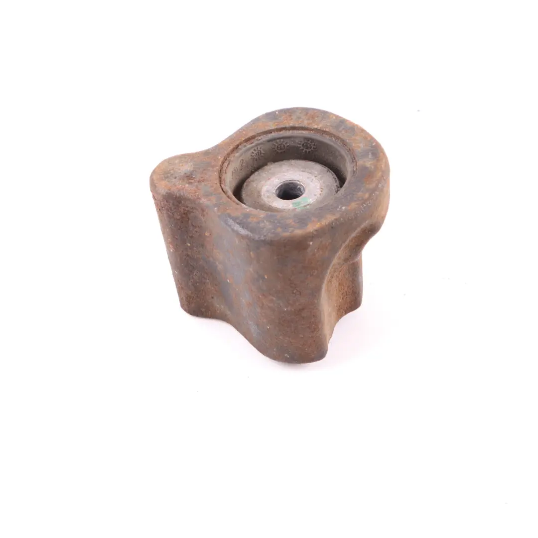 Amortiguador de Vibraciones Eje Trasero Soporte Diferencial para BMW E82 con número de pieza 6786637 BMW E82 Amortiguador de Vibraciones Eje Trasero Soporte Diferencial - SKU 6786637 - Número de pieza 6786637