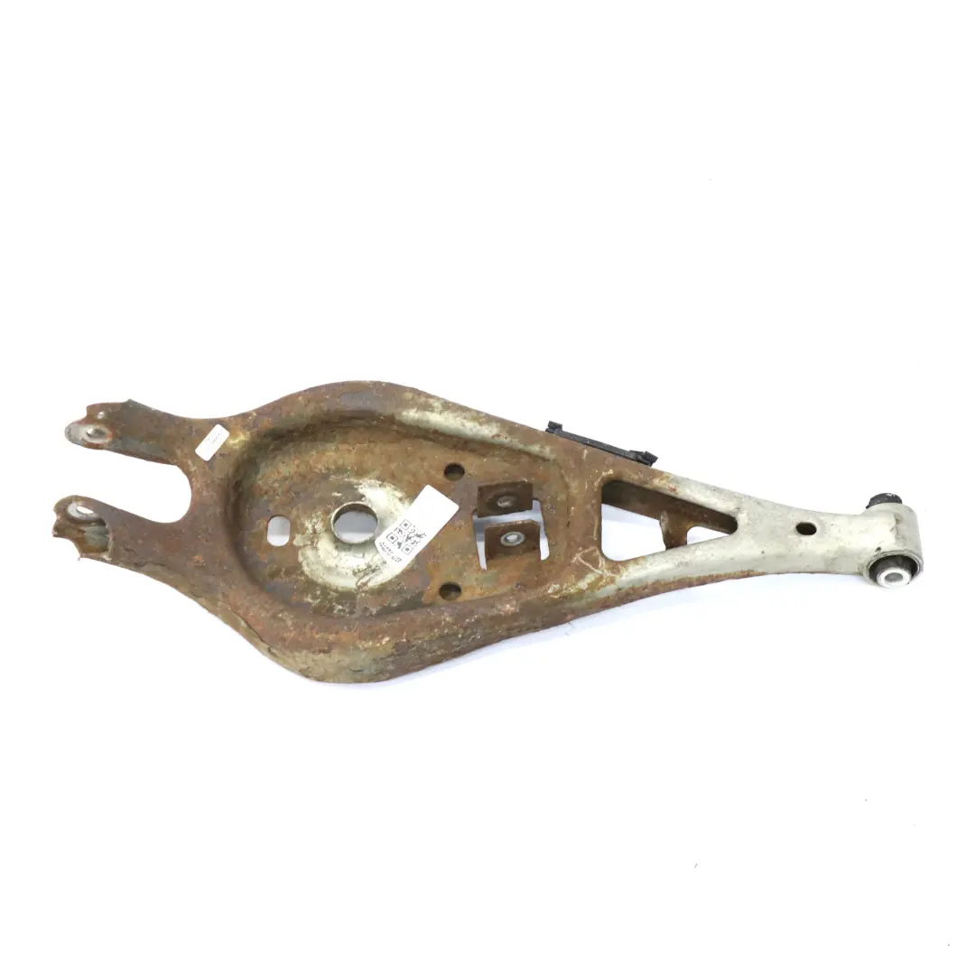 Braccio di controllo assale portante posteriore destra per BMW Z4 E89 con numero di parte 6786708 BMW Z4 E89 Braccio di controllo assale portante posteriore destra - SKU 6786708 - Numero di parte 6786708