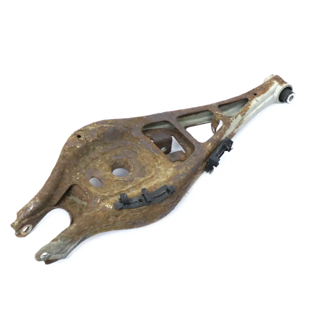 Support de Bras Commande d'Essieu Suspension Arrière Droite pour BMW Z4 E89 à propos du numéro de pièce 6786708 BMW Z4 E89 Support de Bras Commande d'Essieu Suspension Arrière Droite - SKU 6786708 - Numéro de pièce 6786708