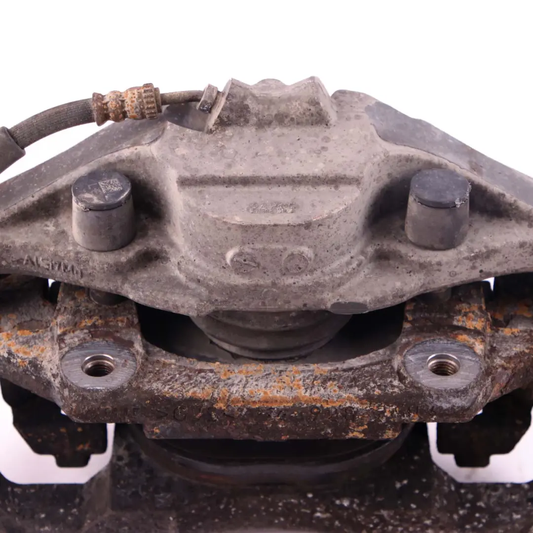 Front Right O/S Brake Caliper Housing Carrier 60/36 to BMW 5 6 7 F01 F10 F11 F12 with Part number 6786818 BMW 5 6 7 F01 F10 F11 F12 Front Right O/S Brake Caliper Housing Carrier 60/36 - SKU 6786818 - Part number 6786818