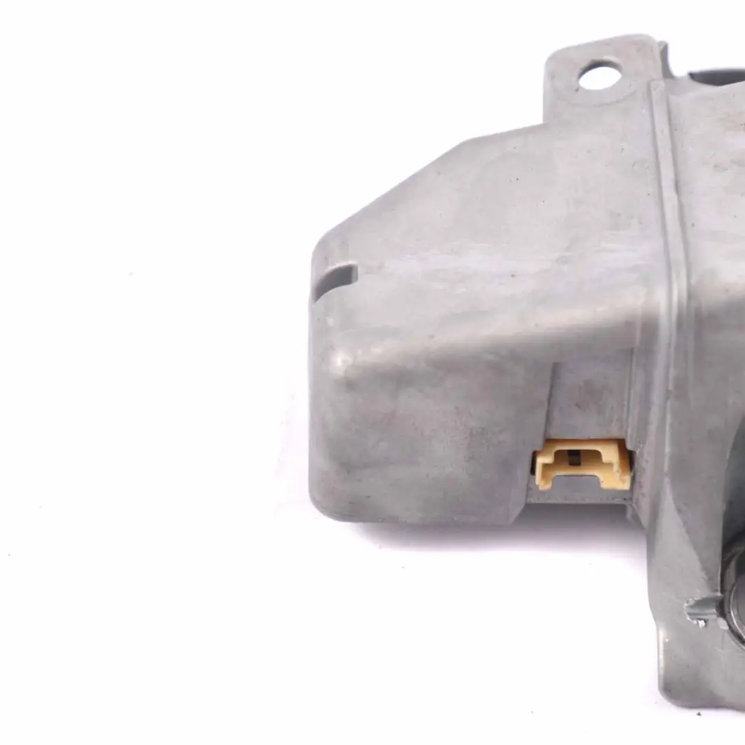 Blokada Kolumny Kierownicy 6780872 do BMW E60 E61 E63 o numerze 6786907 BMW E60 E61 E63 Blokada Kolumny Kierownicy 6780872 - SKU 6786907 - Numer Części 6786907