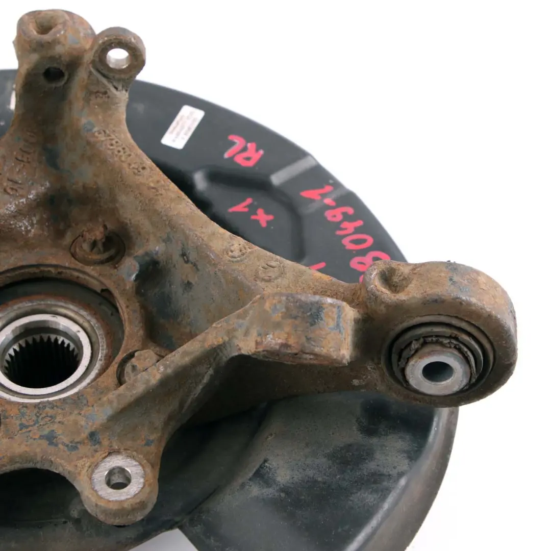 Zwrotnica Koła Tylna Lewa Tył Lewy do BMW X1 E84 o numerze 6788049 BMW X1 E84 Zwrotnica Koła Tylna Lewa Tył Lewy - SKU 6788049-1 - Numer Części 6788049