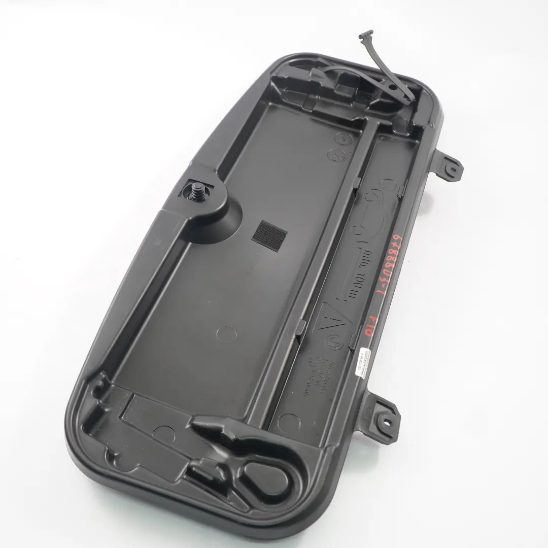 Kit herramientas advertencia triángulo gancho destornillador Set 6788803 para BMW F10 con número de pieza 6788804 BMW F10 Kit herramientas advertencia triángulo gancho destornillador Set 6788803 - SKU 6788804 - Número de pieza 6788804