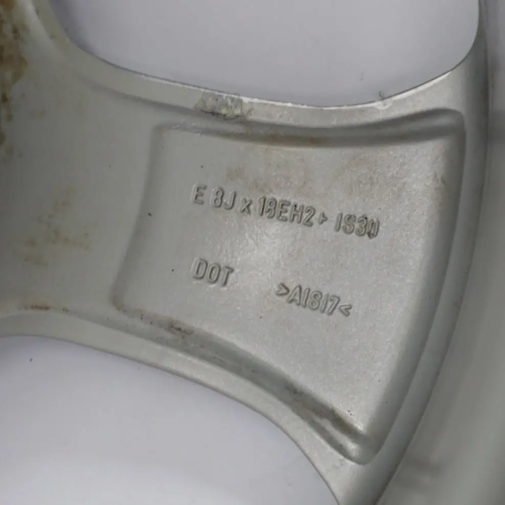 Alloy Wheel Rim 18" 8J ET:30 Star Spoke 320 to BMW X1 E84 Silver with Part number 6789143 BMW X1 E84 Silver Alloy Wheel Rim 18" 8J ET:30 Star Spoke 320 - SKU 6789143-4 - Part number 6789143