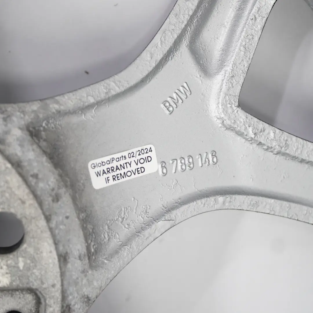 Arrière Roue noire Jante en alliage 18" Y spoke 322 ET:41 9J pour BMW X1 E84 à propos du numéro de pièce 6789146 BMW X1 E84 Arrière Roue noire Jante en alliage 18" Y spoke 322 ET:41 9J - SKU 6789146-2 - Numéro de pièce 6789146