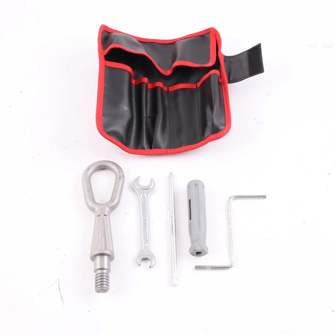 BMW E61 E81 E87 E88 E93 Etui Hak Klucz Śrubokręt