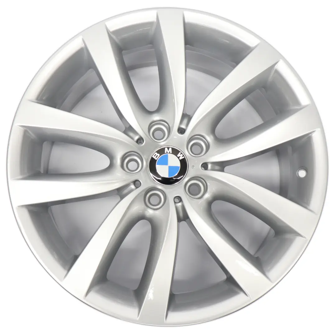 Hinten Silberne Leicht metall felge 19" 9J ET:44 V Speiche für BMW F10 F13 mit Teilenummer 6790179 BMW F10 F13 Hinten Silberne Leicht metall felge 19" 9J ET:44 V Speiche - SKU 6790179 - Teilenummer 6790179