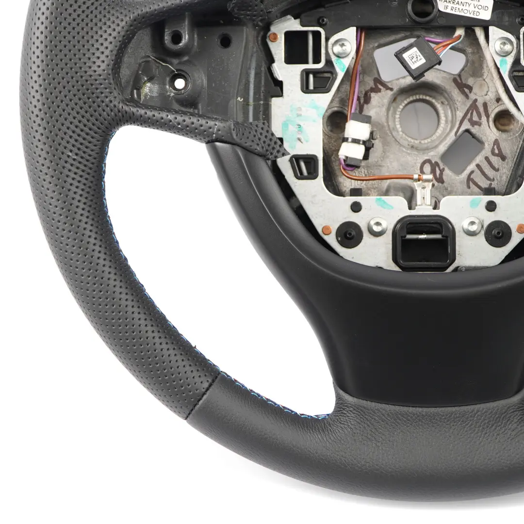 NUEVO Volante De cuero negro M-tricolored Hilos para BMW F01 F02 F07 GT F10 F11 con número de pieza 6790886 BMW F01 F02 F07 GT F10 F11 NUEVO Volante De cuero negro M-tricolored Hilos - SKU 6790886-2 - Número de pieza 6790886