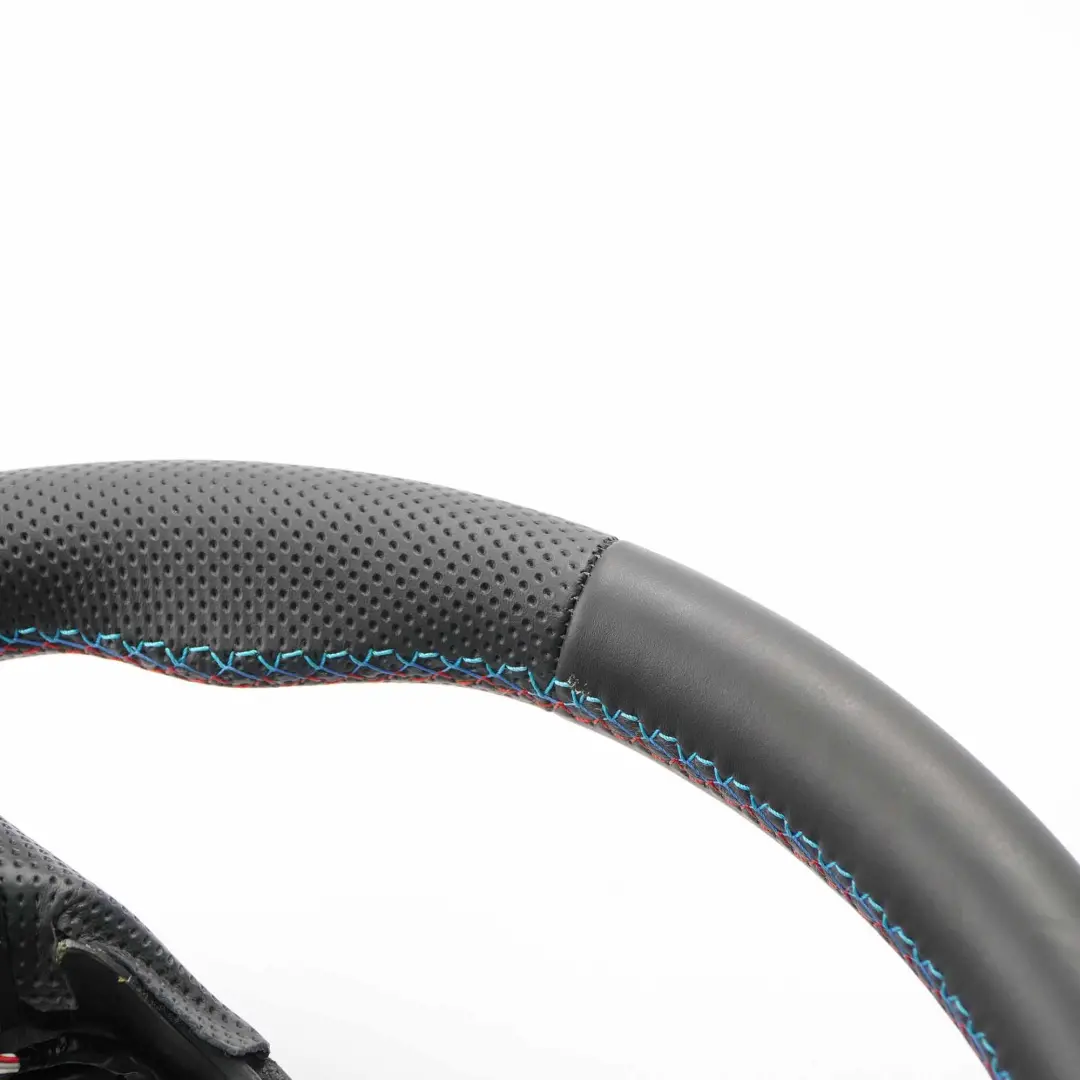 Neuf en Cuir Noir Sport Volant Sport Tris Couleurs pour BMW F01 F07 F10 F11 F12 à propos du numéro de pièce 6790891 BMW F01 F07 F10 F11 F12 Neuf en Cuir Noir Sport Volant Sport Tris Couleurs - SKU 6790891-3 - Numéro de pièce 6790891