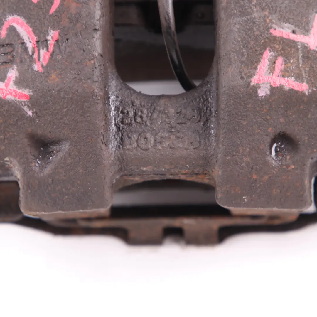 Pinza de freno Delantera Izquierda Portafreno para BMW X3 F25 X4 F26 con número de pieza 6790921 BMW X3 F25 X4 F26 Pinza de freno Delantera Izquierda Portafreno - SKU 6790921 - Número de pieza 6790921