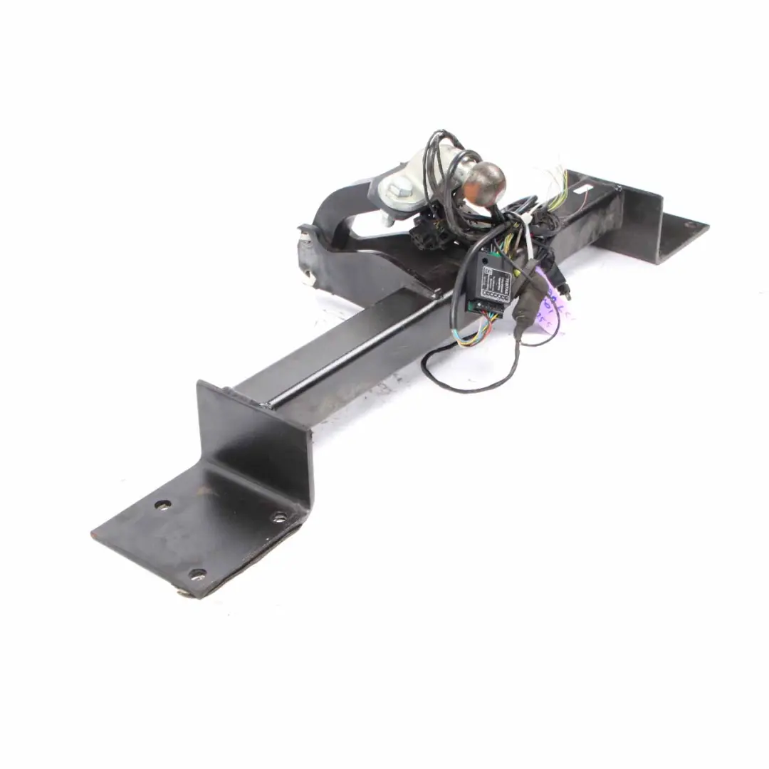 Towbar Towing Hitch BMW E90 Carrier Towing Tow Bar Trailer Hook to with Part number 6791155 Towbar Towing Hitch BMW E90 Carrier Towing Tow Bar Trailer Hook - SKU 6791155-10 - Part number 6791155