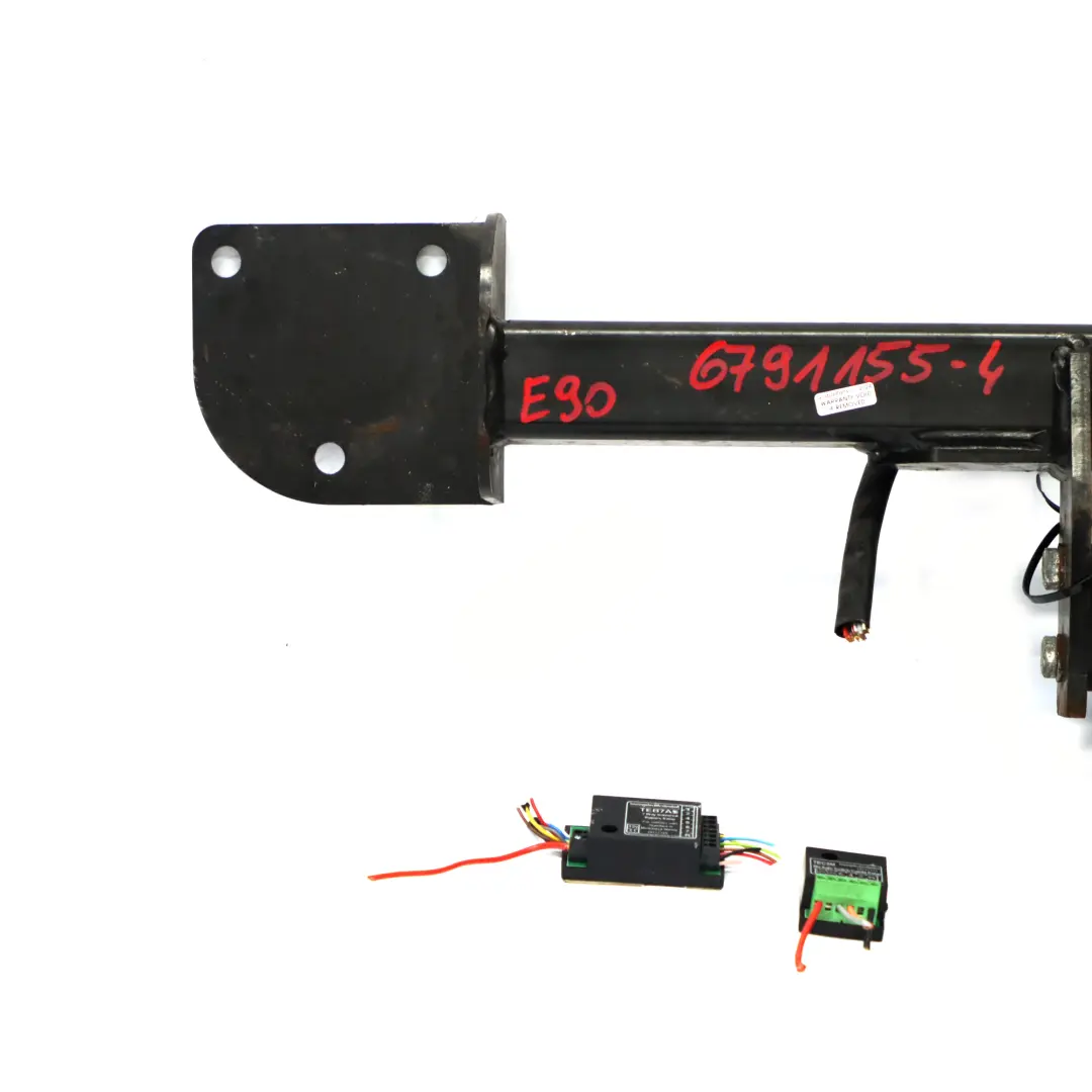 Towbar Towing Hitch Tow-Trust Trailer Carrier to BMW E90 E91 Touring with Part number 6791155 BMW E90 E91 Touring Towbar Towing Hitch Tow-Trust Trailer Carrier - SKU 6791155-4 - Part number 6791155