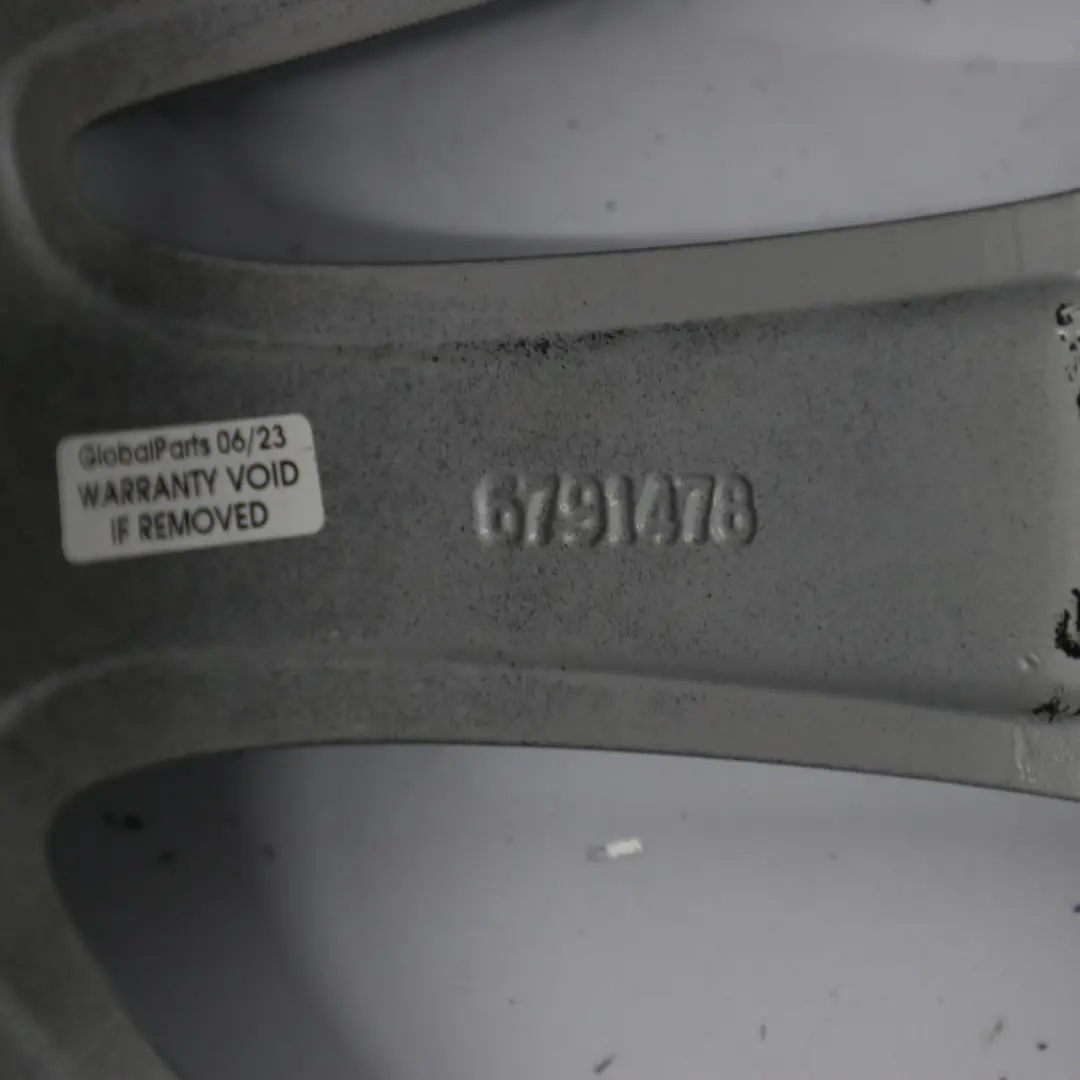 Alloy Rim V Spoke 338 17" 8J ET:34 to BMW E90 E91 E92 E93 Silver Wheel with Part number 6791478 BMW E90 E91 E92 E93 Silver Wheel Alloy Rim V Spoke 338 17" 8J ET:34 - SKU 6791478-3 - Part number 6791478