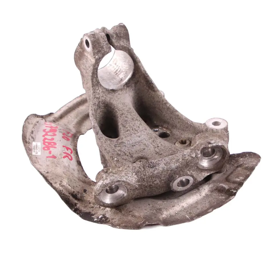 Zwrotnica Piasta Koła Przednia Prawa Osłona do BMW F20 F21 F22 o numerze 6792286 BMW F20 F21 F22 Zwrotnica Piasta Koła Przednia Prawa Osłona - SKU 6792286-1 - Numer Części 6792286