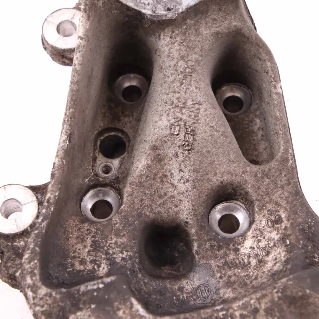 Radnabe vorne links Aufhängung Achshalter Halter für BMW F30 mit Teilenummer 6792287 BMW F30 Radnabe vorne links Aufhängung Achshalter Halter - SKU 6792287-1 - Teilenummer 6792287