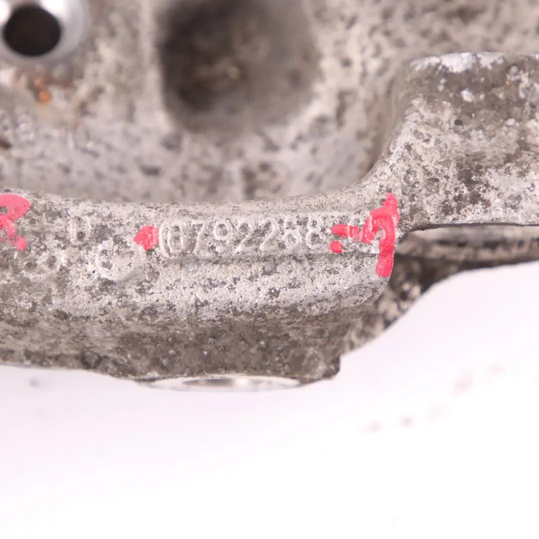 portaruota anteriore destro asse sospensione ruota mozzo per BMW F30 F31 con numero di parte 6792288 BMW F30 F31 portaruota anteriore destro asse sospensione ruota mozzo - SKU 6792288-1 - Numero di parte 6792288