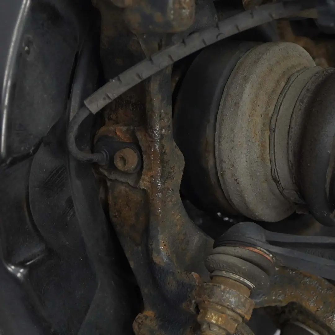 BMW F30 318d N47N Zwrotnica Koła Lewy Tył - SKU 6792521-2 - Numer Części 6792521