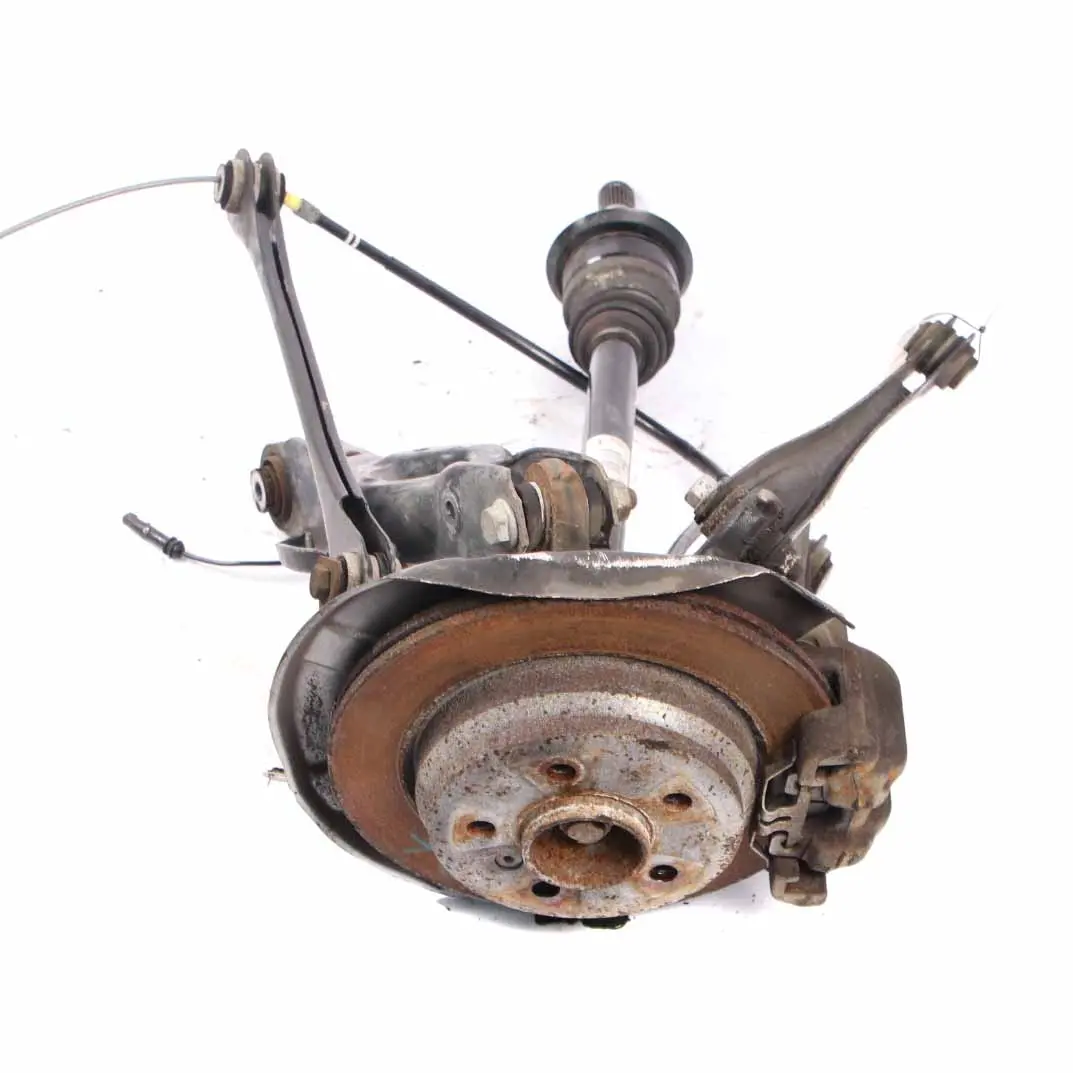 BMW F30 F31 320i N20 Trasera Izquierda Suspensión Pierna Pinza freno - SKU 6792523-6 - Número de pieza 6792523