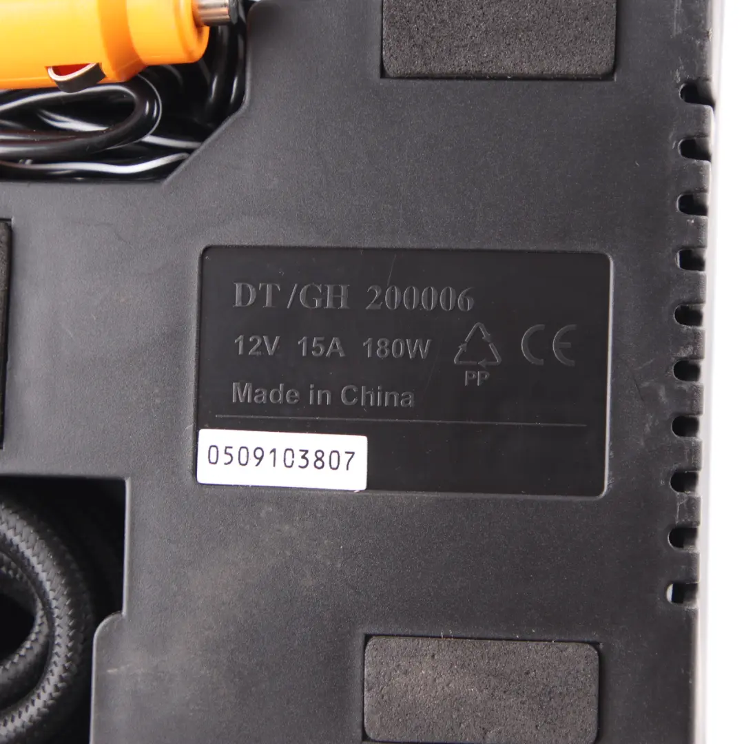 Mobility Sistema per BMW E60 E81 E90 F10 F11 Compressore con numero di parte 6792688 BMW E60 E81 E90 F10 F11 Compressore Mobility Sistema - SKU 6792688 - Numero di parte 6792688