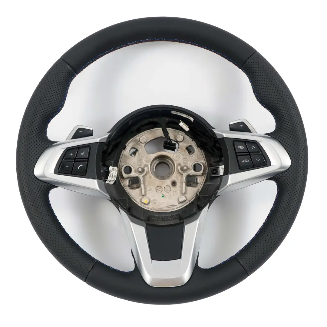 Voland Sport avec Manettes et Cuir Neuf pour BMW Z4 Series E89 Roadster à propos du numéro de pièce 6792906 BMW Z4 Series E89 Roadster Voland Sport avec Manettes et Cuir Neuf - SKU 6792906 - Numéro de pièce 6792906