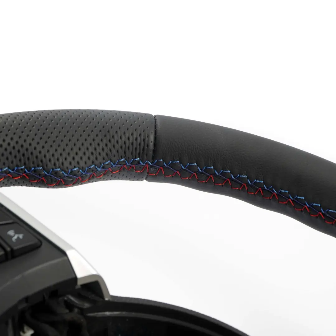 Voland Sport avec Manettes et Cuir Neuf pour BMW Z4 Series E89 Roadster à propos du numéro de pièce 6792906 BMW Z4 Series E89 Roadster Voland Sport avec Manettes et Cuir Neuf - SKU 6792906 - Numéro de pièce 6792906