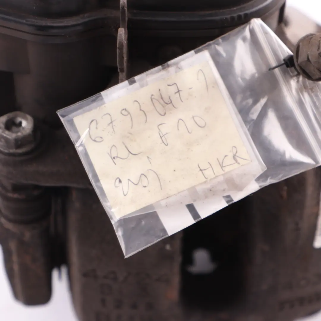 Bremssattel Hinten Links Gehäuseträger 44/24 für BMW F10 F11 mit Teilenummer 6793047 BMW F10 F11 Bremssattel Hinten Links Gehäuseträger 44/24 - SKU 6793047-1 - Teilenummer 6793047