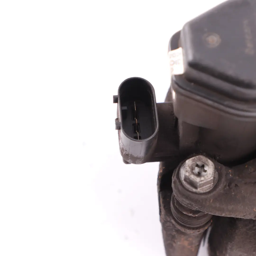 Pinza Freno Trasera Izquierda Soporte 44/24 para BMW F10 F11 con número de pieza 6793047 BMW F10 F11 Pinza Freno Trasera Izquierda Soporte 44/24 - SKU 6793047-1 - Número de pieza 6793047