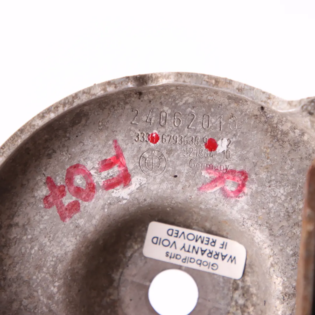 Axle Stopper BMW F01 F07 F10 F11 Plate Rear Right O/S Suspension to with Part number 6793638 Axle Stopper BMW F01 F07 F10 F11 Plate Rear Right O/S Suspension - SKU 6793638 - Part number 6793638