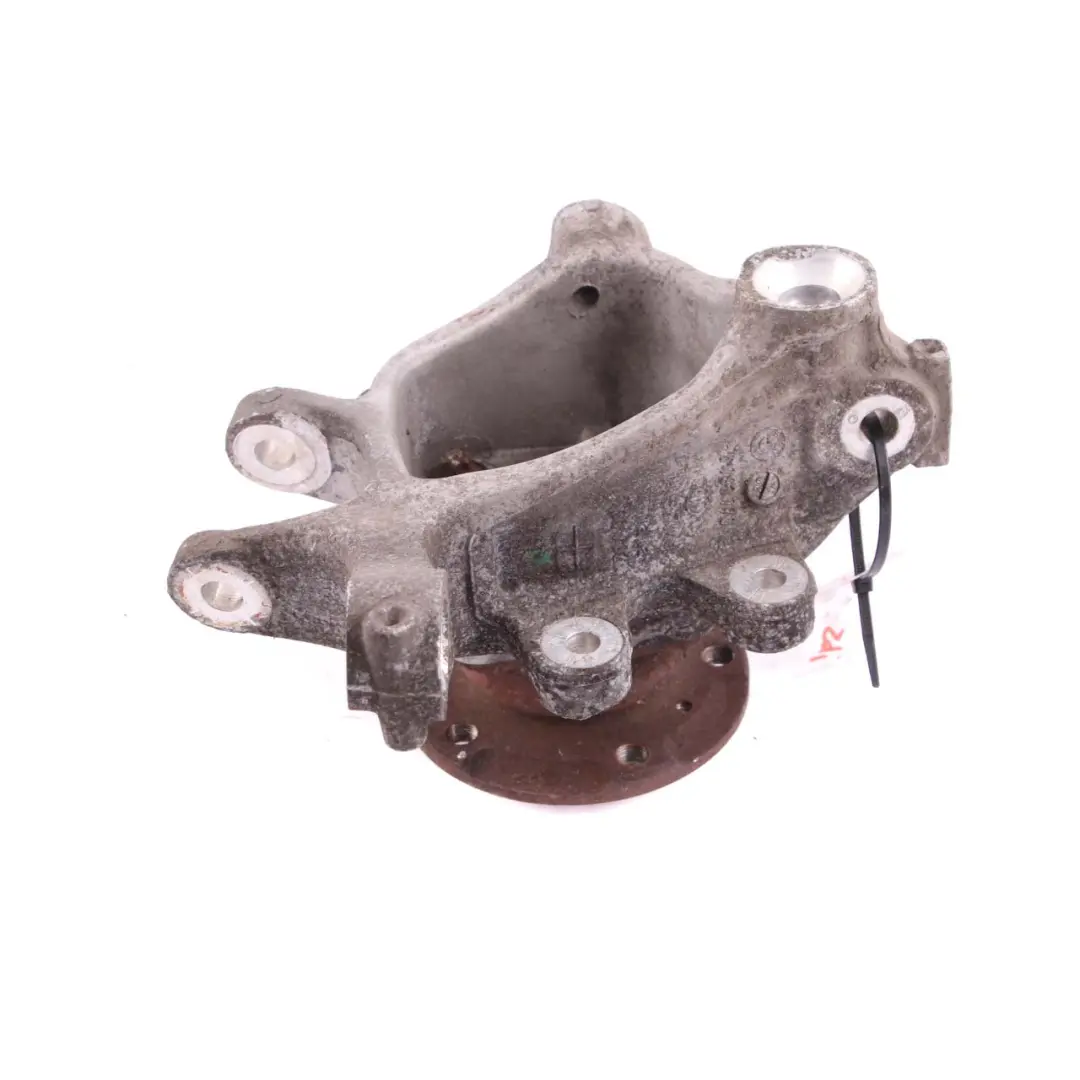 Portaruota posteriore destro Assale Cuscinetto Staffa Montaggio Mozzo BMW F10 - SKU 6793770-3 - Numero di parte 6793770