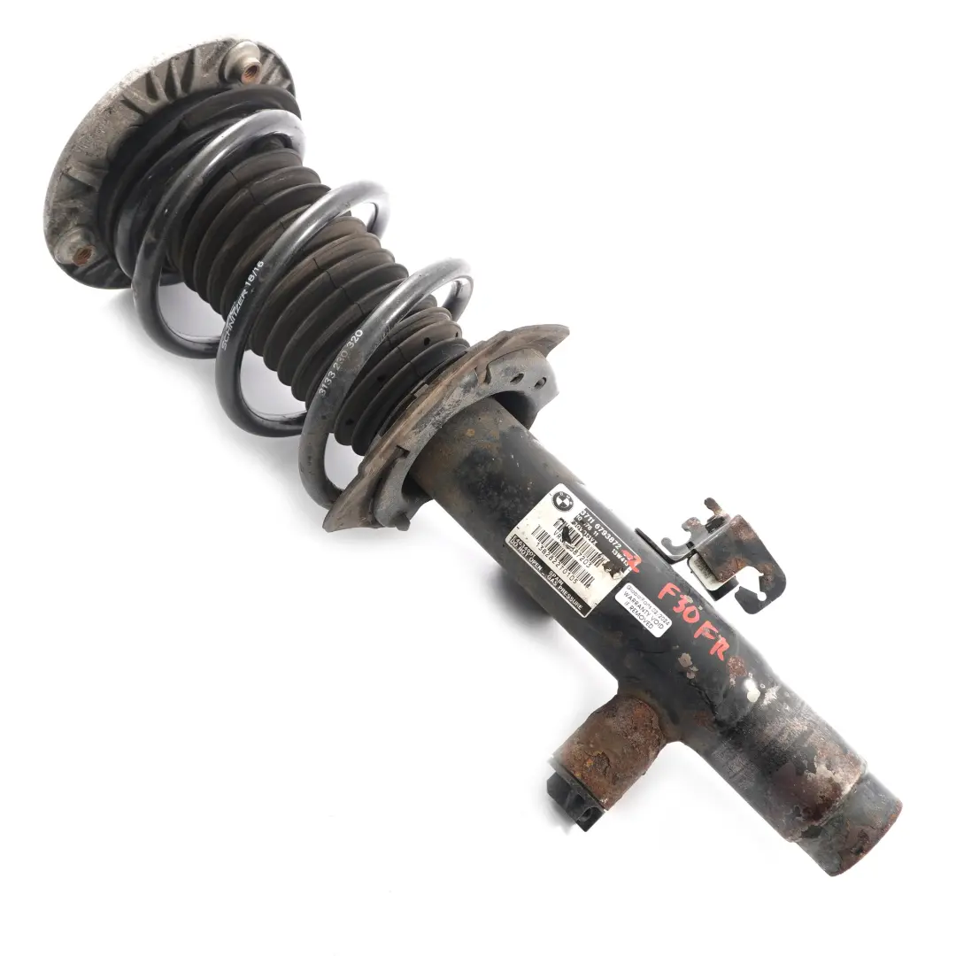 puntone anteriore destro xDrive sospensione ammortizzatore M Chassis per BMW F30 con numero di parte 6793872 BMW F30 puntone anteriore destro xDrive sospensione ammortizzatore M Chassis - SKU 6793872-2 - Numero di parte 6793872