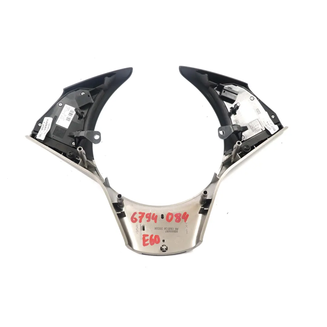 Embellecedor VolanteBMW E60 E63 Sport Tapa Interruptor Multifuncion Titan Cromo - SKU 6794084 - Número de pieza 6794084