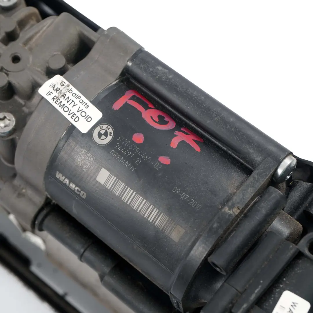 d'aria BMW F01 F07 F11 Alimentazione Sospensione Motore Unit? per Compressore con numero di parte 6875176 Compressore d'aria BMW F01 F07 F11 Alimentazione Sospensione Motore Unit? - SKU 6794465 - Numero di parte 6875176