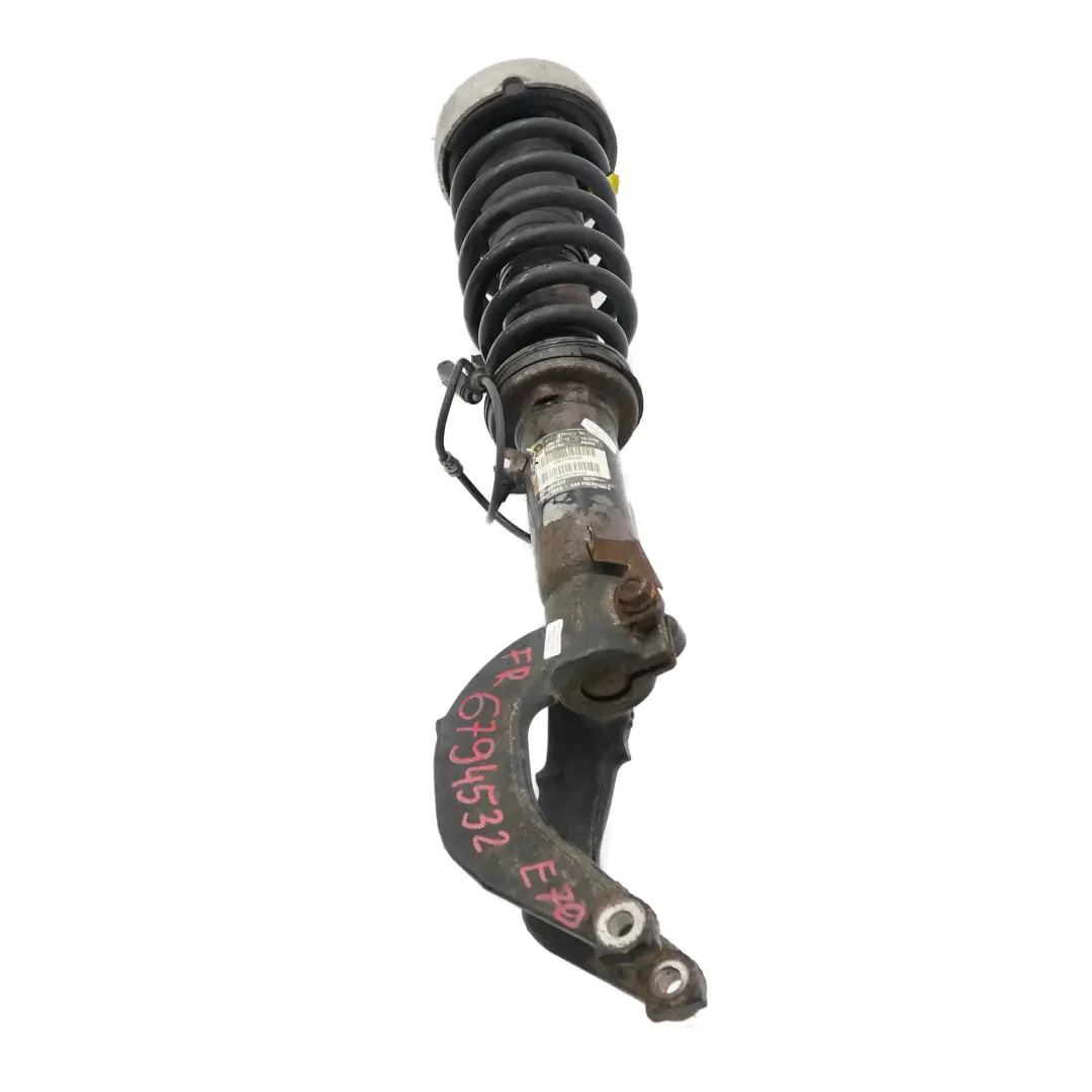 Amortyzator Zawieszenia Prawy Przedni Adaptive Drive 6777574 do BMW X5 E70 o numerze 6794532 BMW X5 E70 Amortyzator Zawieszenia Prawy Przedni Adaptive Drive 6777574 - SKU 6794532 - Numer Części 6794532