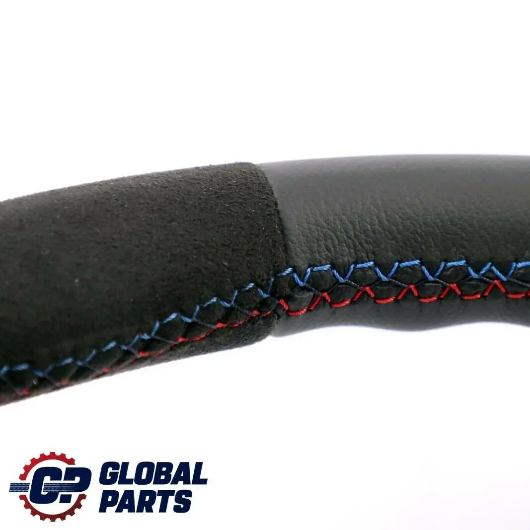 NUOVA Pelle Nera / Alcantara Volante Sportivo a Tre Raggi per Mini Cooper R56 R60 con numero di parte 6794624 Mini Cooper R56 R60 NUOVA Pelle Nera / Alcantara Volante Sportivo a Tre Raggi - SKU 6794624-4 - Numero di parte 6794624