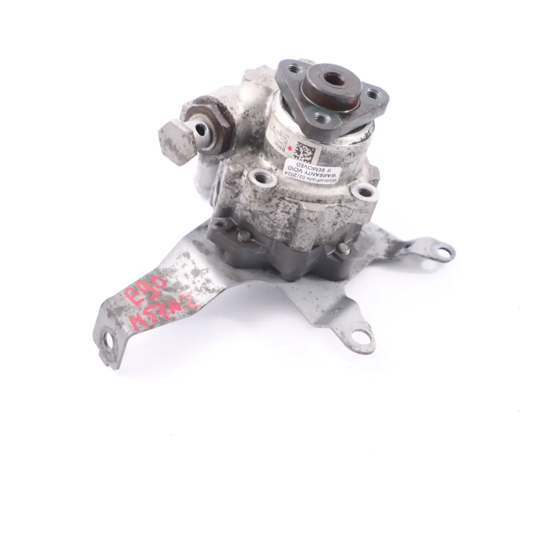 M57N2 Power Steering Pump Hydraulic Unit Bracket to BMW E90 E91 E92 with Part number 6794921 BMW E90 E91 E92 M57N2 Power Steering Pump Hydraulic Unit Bracket - SKU 6794921 - Part number 6794921