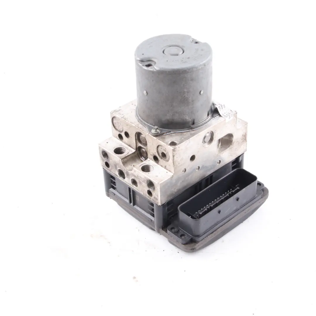Pompa Hamulcowa DSC ABS 6795521 do BMW F10 F11 o numerze 6795519 BMW F10 F11 Pompa Hamulcowa DSC ABS 6795521 - SKU 6795519 - Numer Części 6795519