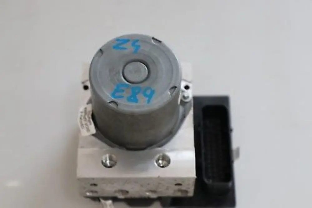 BMW Z4 E89 ABS DSC Module Braking Pump ECU Hydro Unit - SKU 6795705 - Part number 6795705