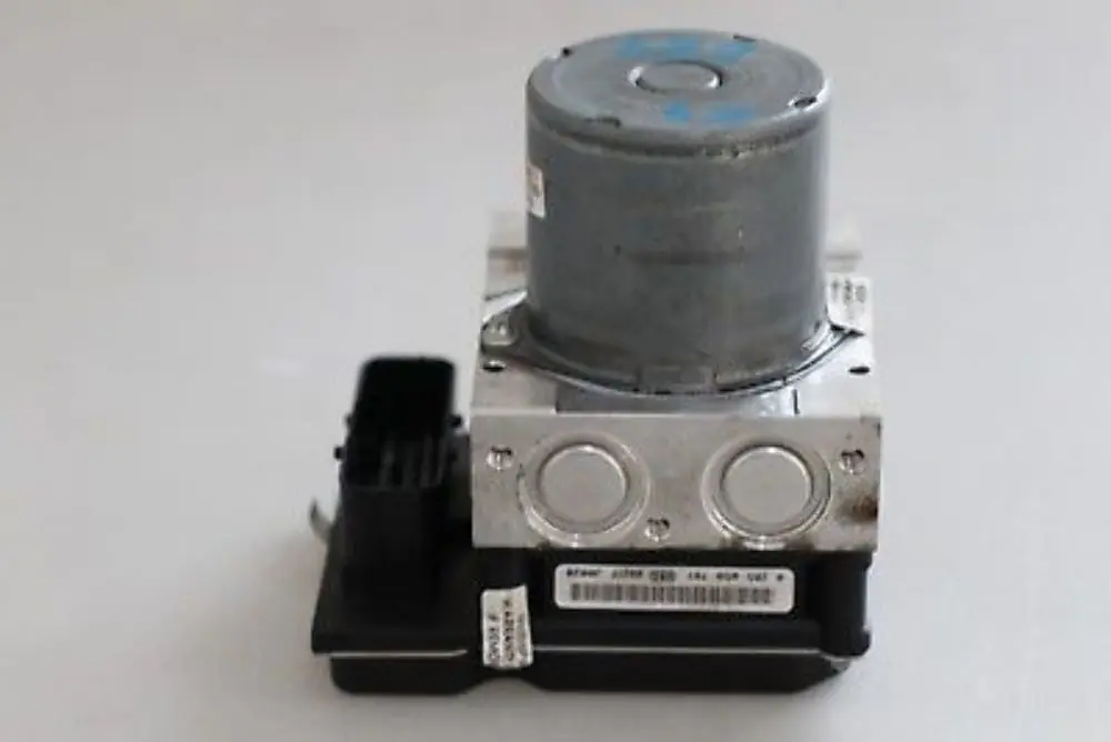 ABS DSC Module Braking Pump ECU Hydro Unit to BMW Z4 E89 with Part number 6795705 BMW Z4 E89 ABS DSC Module Braking Pump ECU Hydro Unit - SKU 6795705 - Part number 6795705