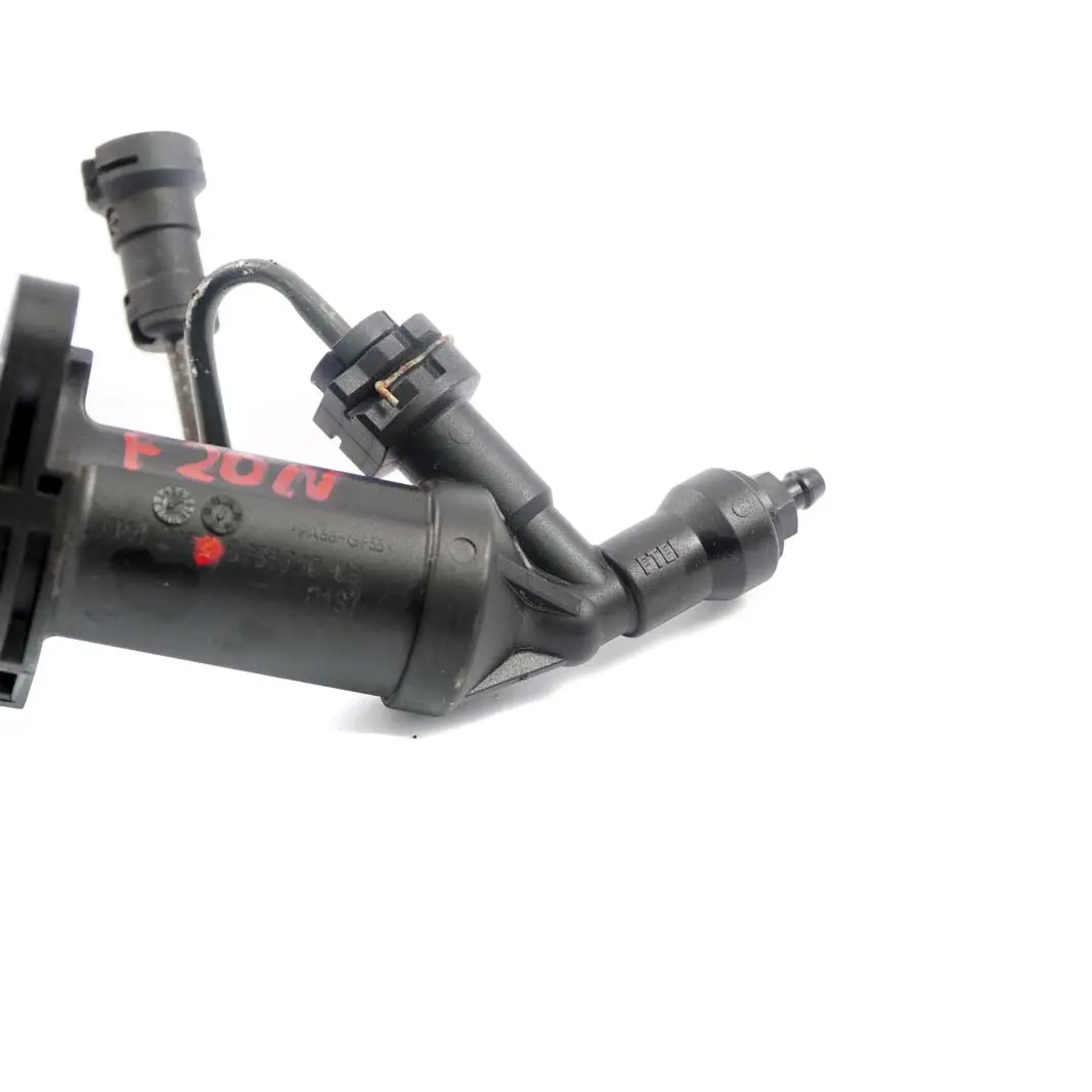 B37 B38 Kupplungsnehmerzylinder für BMW F20 F21 F30 LCI F32 mit Teilenummer 6795710 BMW F20 F21 F30 LCI F32 B37 B38 Kupplungsnehmerzylinder - SKU 6795710 - Teilenummer 6795710