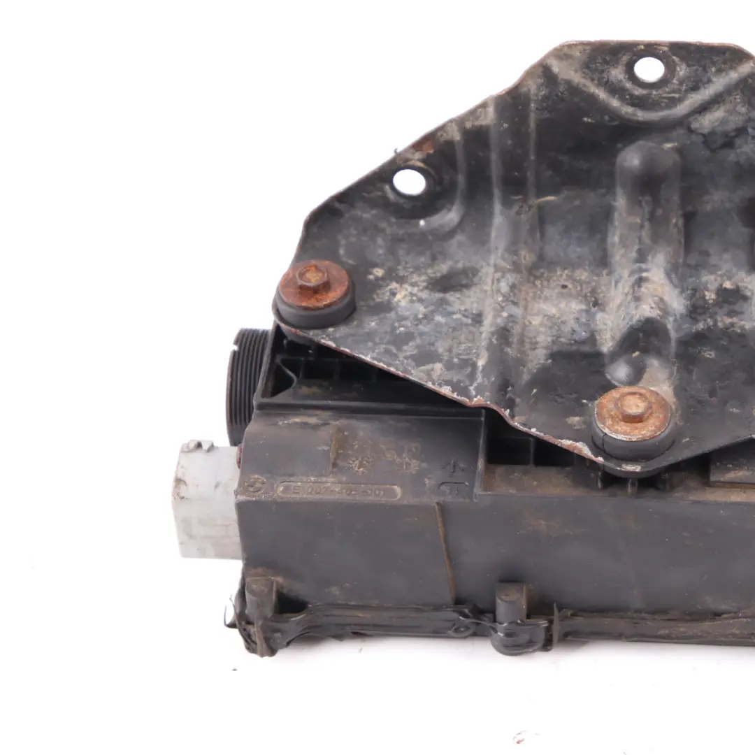 BMW E70 E71 Electronic Handbrake Parking Brake Actuator Control Unit - SKU 6796072-1 - Part number 6796072