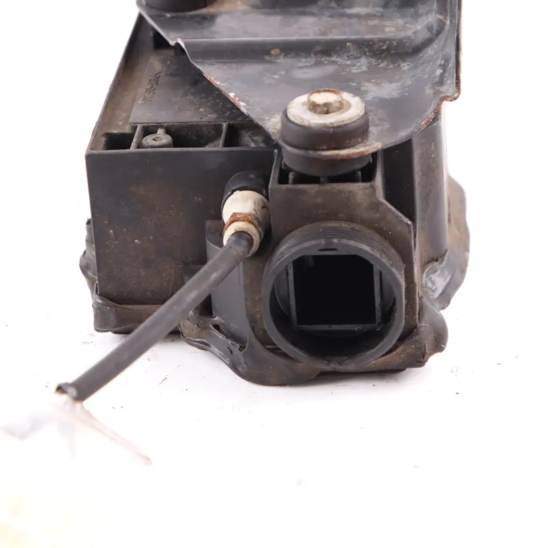 Electronic Handbrake Parking Brake Actuator Control Unit to BMW E70 E71 with Part number 6796072 BMW E70 E71 Electronic Handbrake Parking Brake Actuator Control Unit - SKU 6796072-1 - Part number 6796072