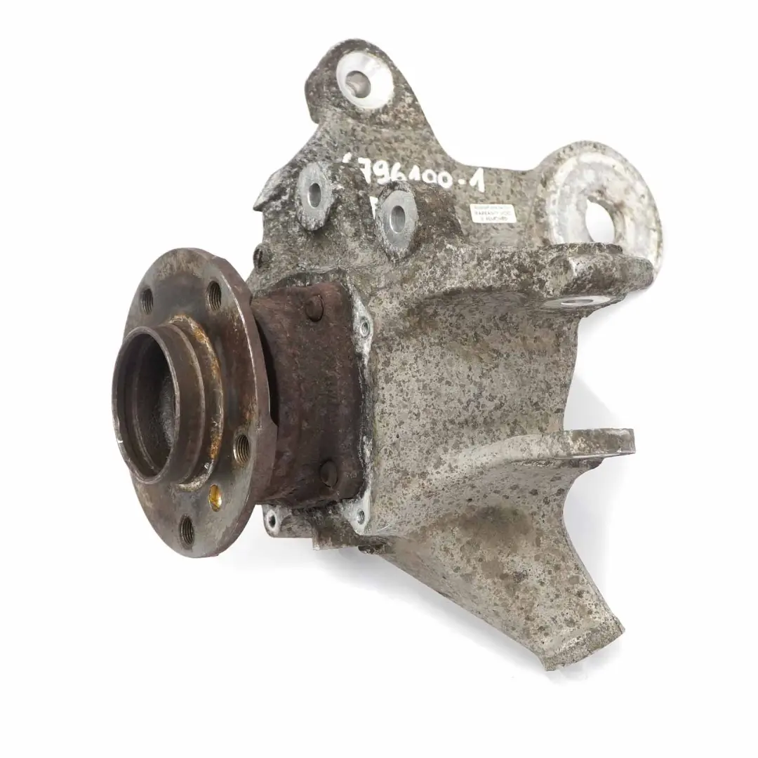 Zwrotnica Piasta Zawieszenia Koła Prawa Tylna do BMW F11 o numerze 6796100 BMW F11 Zwrotnica Piasta Zawieszenia Koła Prawa Tylna - SKU 6796100-4 - Numer Części 6796100