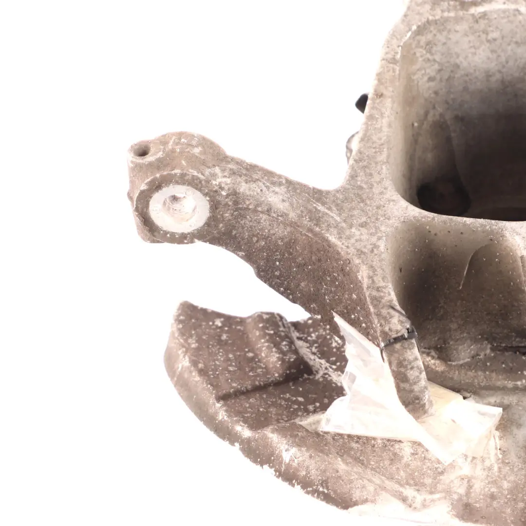 Supporto Ruota Posteriore Cuscinetto Sospensione Asse per BMW F12 F13 con numero di parte 6796145 BMW F12 F13 Supporto Ruota Posteriore Cuscinetto Sospensione Asse - SKU 6796145 - Numero di parte 6796145