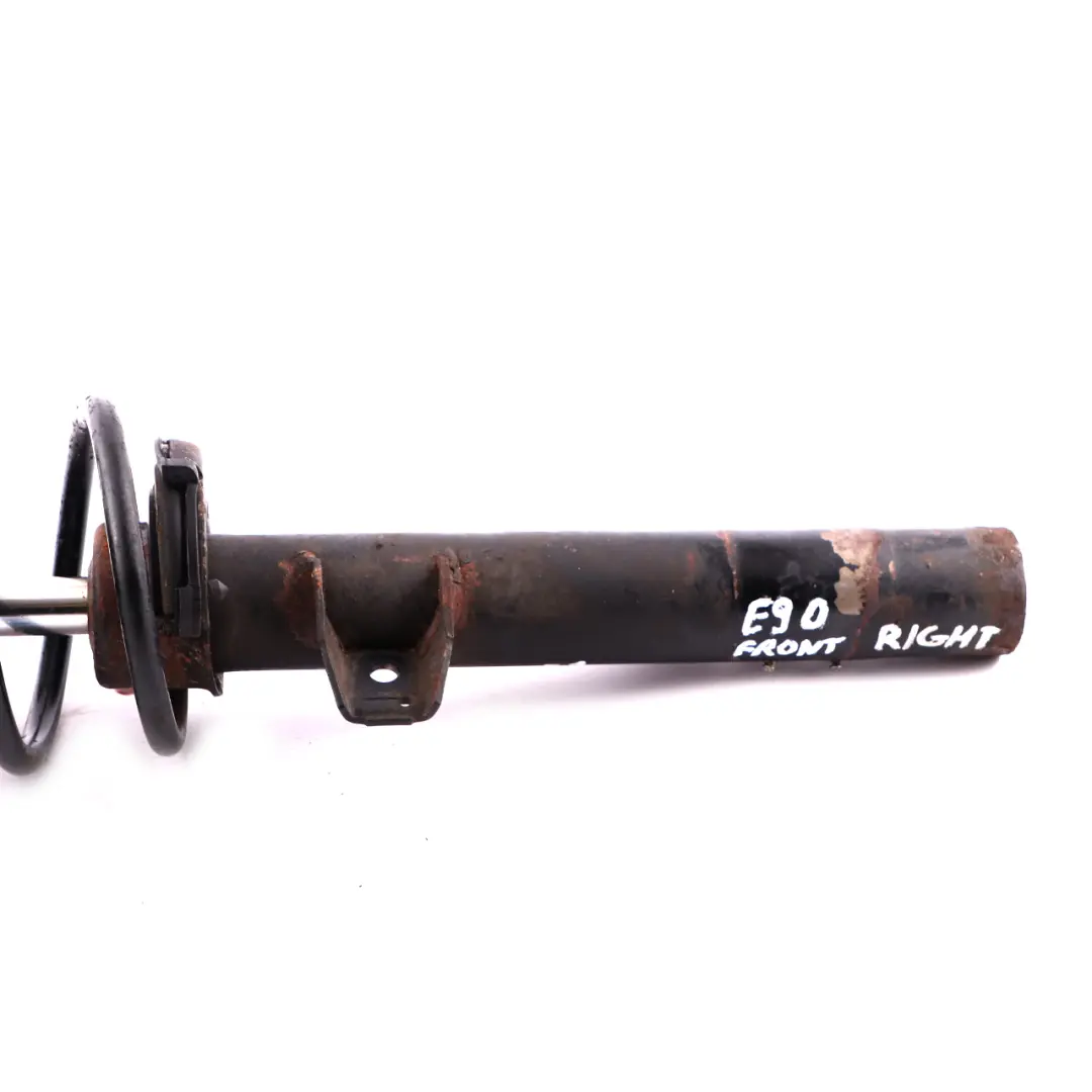 anteriore destro M Sport molla puntone gamba sospensione per BMW E90 E91 LCI con numero di parte 6796160 BMW E90 E91 LCI anteriore destro M Sport molla puntone gamba sospensione - SKU 6796160-1 - Numero di parte 6796160