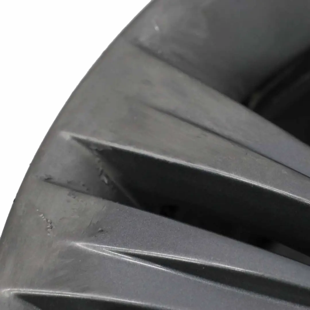 Llanta aleación gris 17" Doble Radio 392 7,5J ET:37 para BMW F30 F31 F32 F33 con número de pieza 6796239 BMW F30 F31 F32 F33 Llanta aleación gris 17" Doble Radio 392 7,5J ET:37 - SKU 6796239-3 - Número de pieza 6796239
