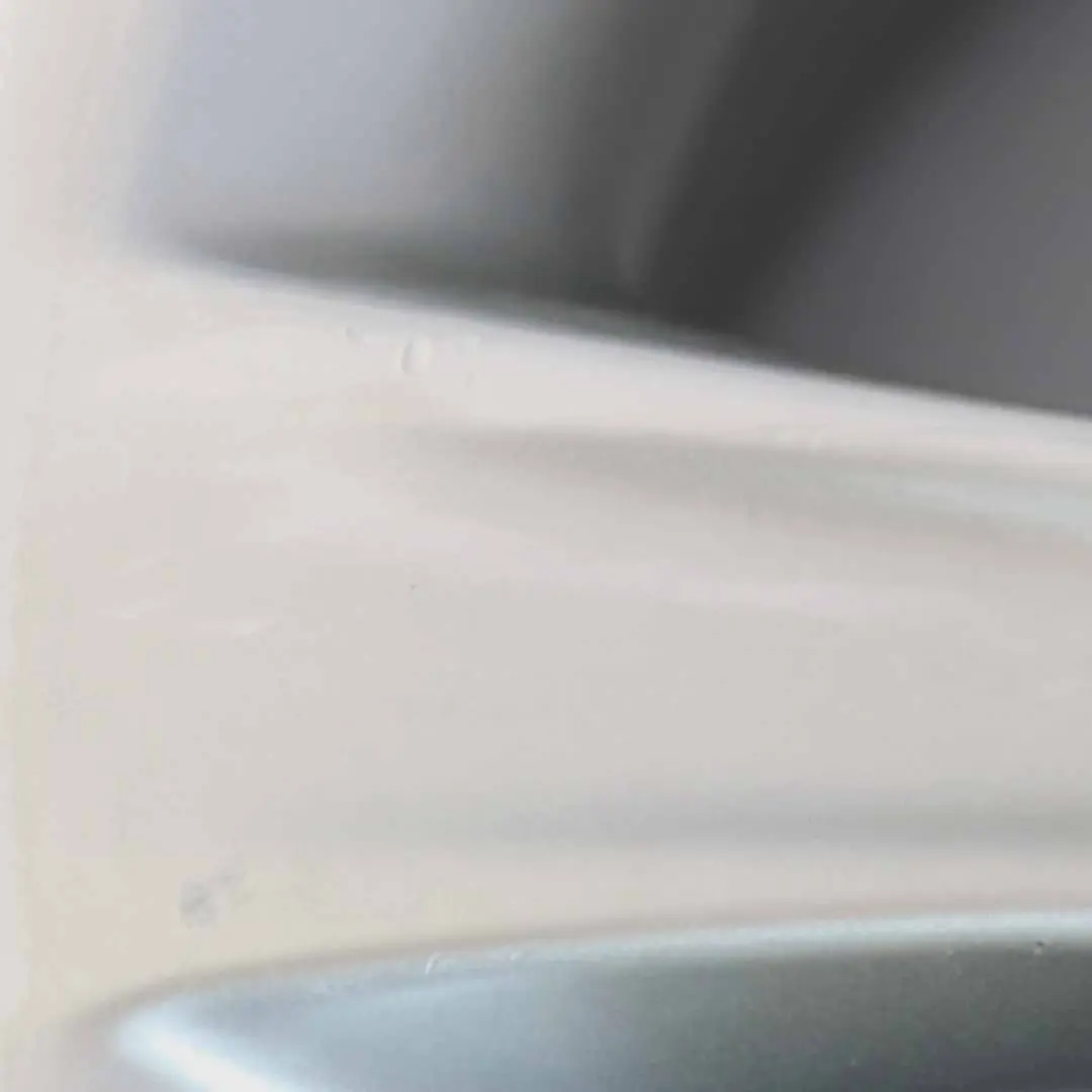 Silberne Leichtmetallfelge 17" 7,5J Sternspeiche 394 ET:34 für BMW F30 F31 mit Teilenummer 6796243 BMW F30 F31 Silberne Leichtmetallfelge 17" 7,5J Sternspeiche 394 ET:34 - SKU 6796243-1 - Teilenummer 6796243