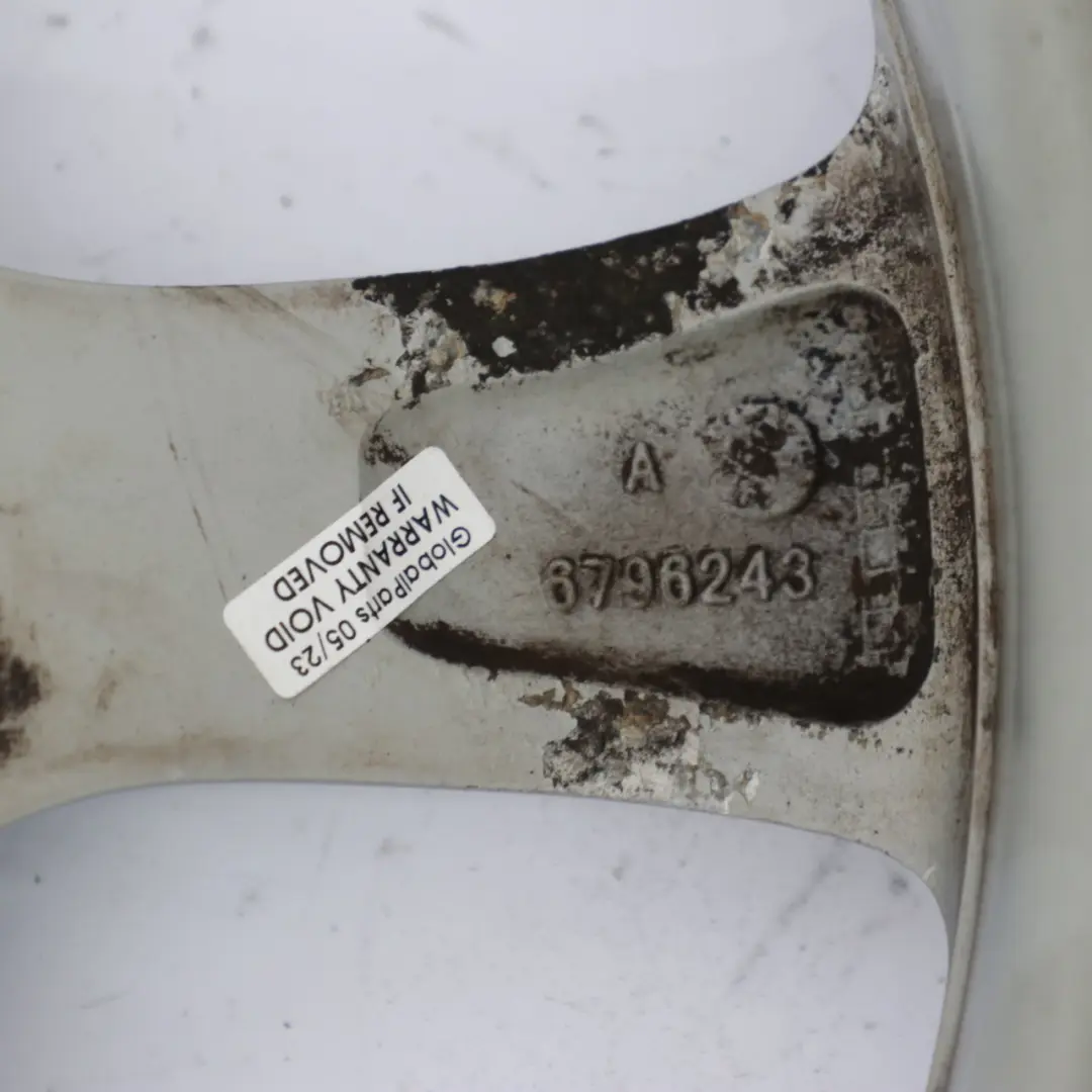 Alloy Wheel Rim 17" 7,5J Star Spoke 394 ET:34 to BMW F30 F31 F32 Silver with Part number 6796243 BMW F30 F31 F32 Silver Alloy Wheel Rim 17" 7,5J Star Spoke 394 ET:34 - SKU 6796243-3 - Part number 6796243