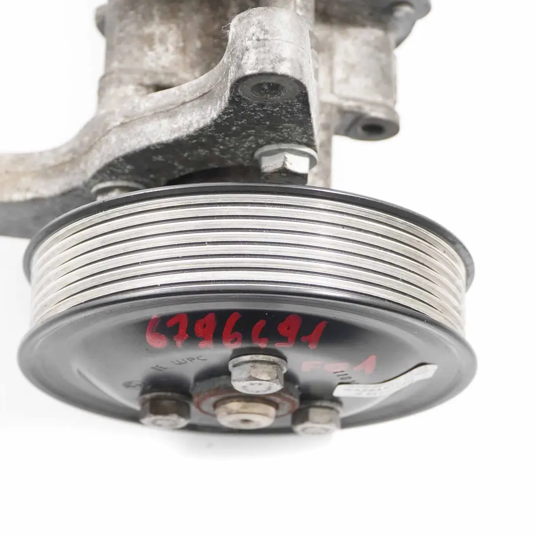 Pompa Servosterzo BMW F01 F07 GT Diesel N57 IXETIC Pompa Idraulica per con numero di parte 6796491 Pompa Servosterzo BMW F01 F07 GT Diesel N57 IXETIC Pompa Idraulica - SKU 6796491 - Numero di parte 6796491