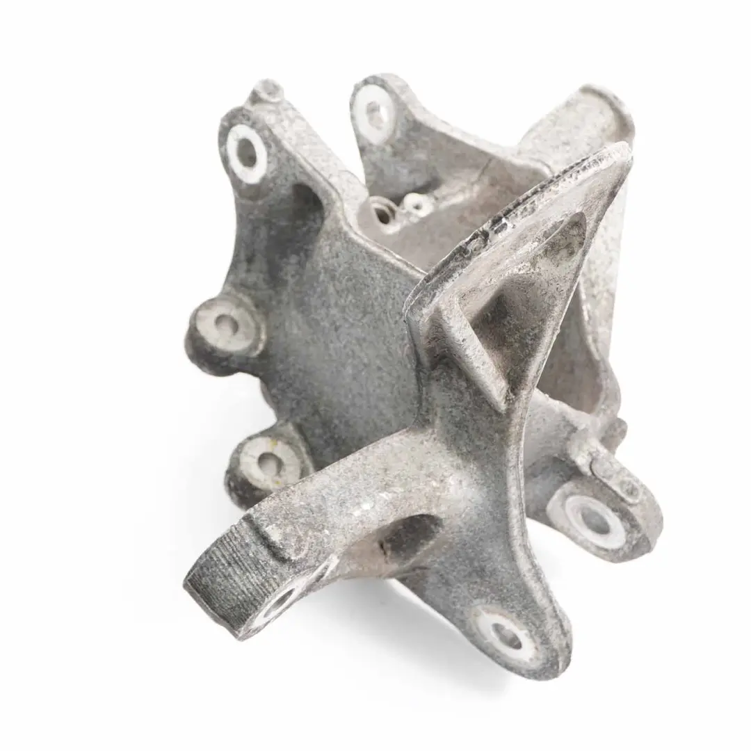 BMW F07 GT Wheel Carrier Rear Left N/S Axle Wheel Hub Mounting Holder - SKU 6796509-2 - Part number 6796509